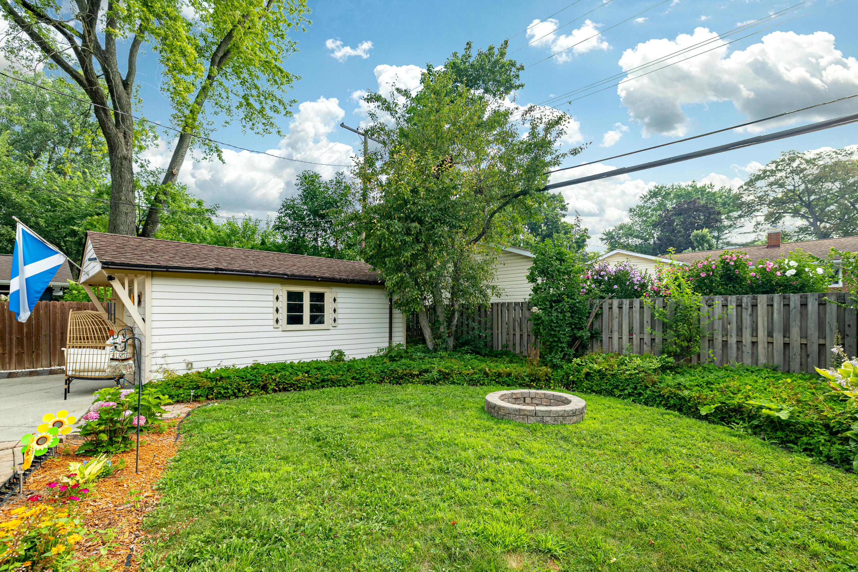 1036 North Maple Road Ann Arbor, MI 48103 - Photo 33 of 43 1036 N Maple Rd (12 of 49)