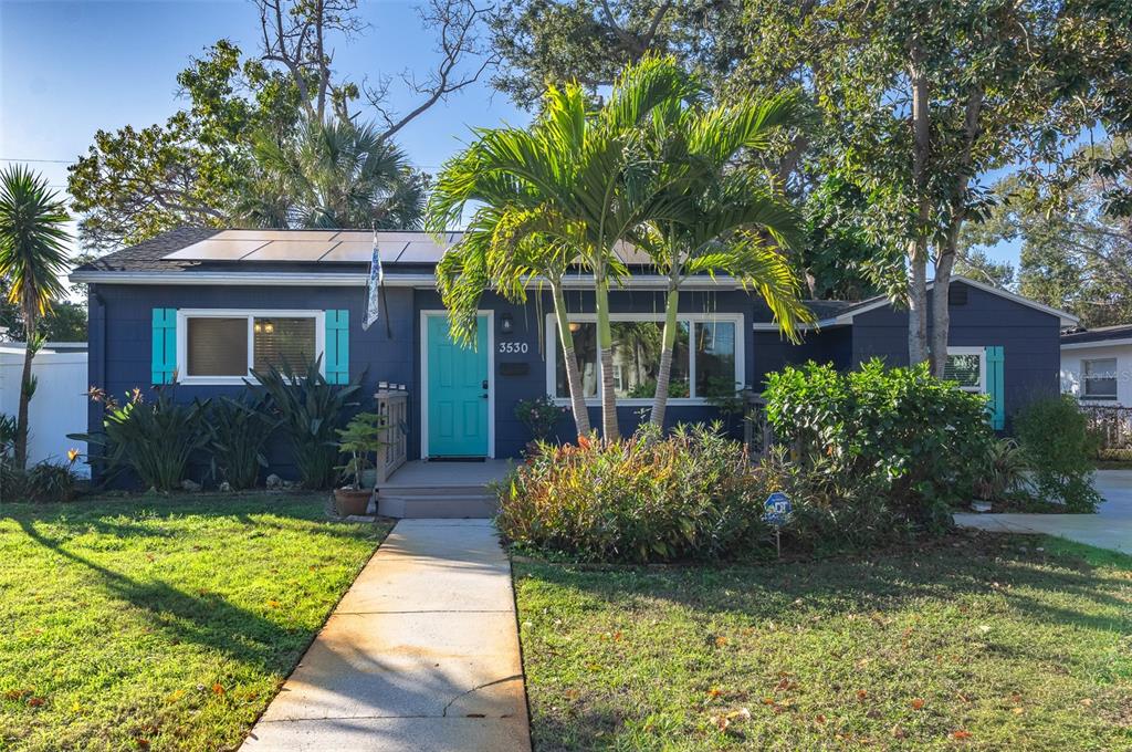 3530 8th Avenue North St. Petersburg, FL 33713 - Photo 1 of 1 a front view of a house with garden