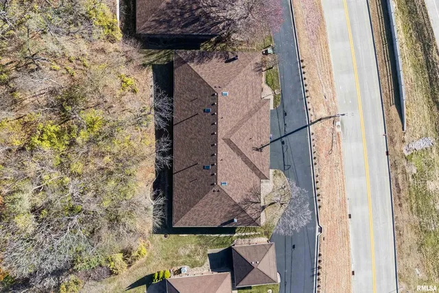 $249,900 | 5311 38th Avenue, Unit 10, Moline, IL 61265