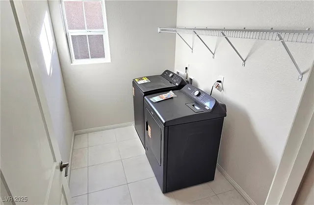 $2,550 | 2755 Tricase Street, Henderson, NV 89044