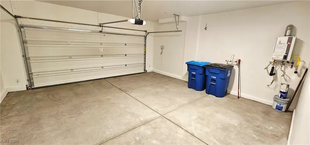 $2,550 | 2755 Tricase Street, Henderson, NV 89044