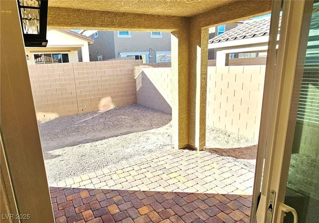 $2,550 | 2755 Tricase Street, Henderson, NV 89044