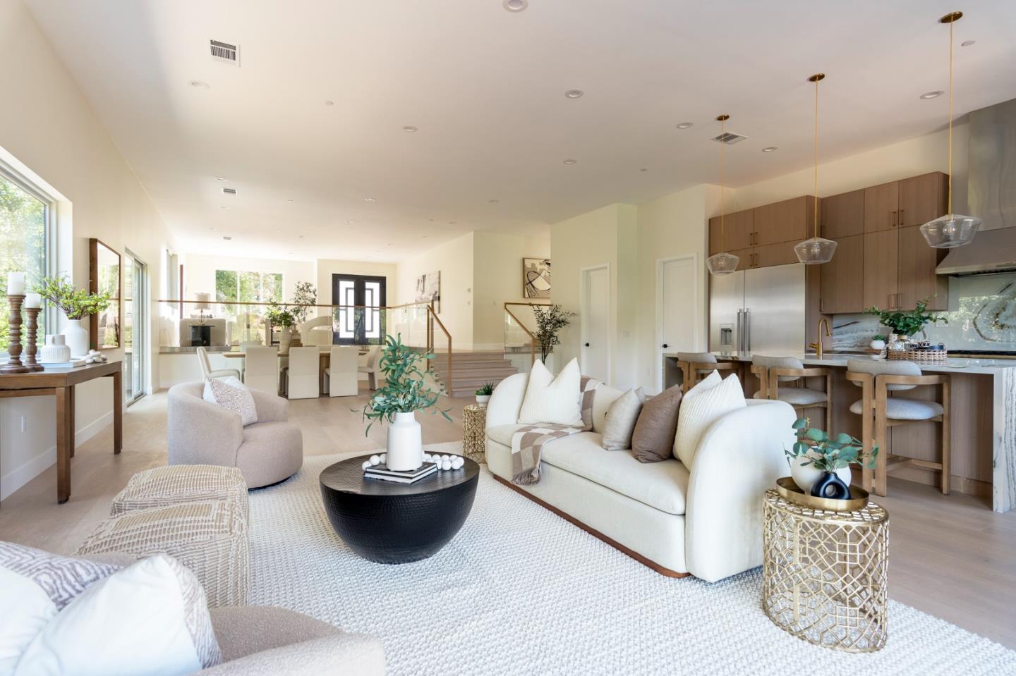 20599 Leonard Road Saratoga, CA 95070 - Photo 8 of 17