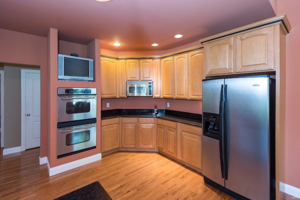 723 Castle Tower Drive Ballwin, MO 63021 - Photo 15 of 40