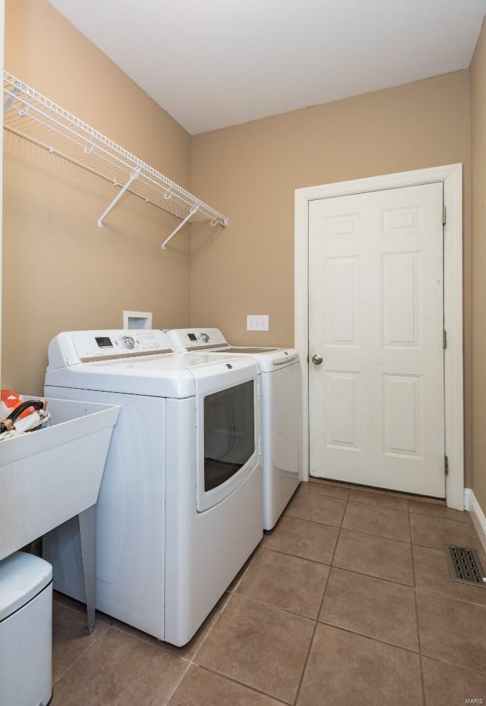 723 Castle Tower Drive Ballwin, MO 63021 - Photo 25 of 40
