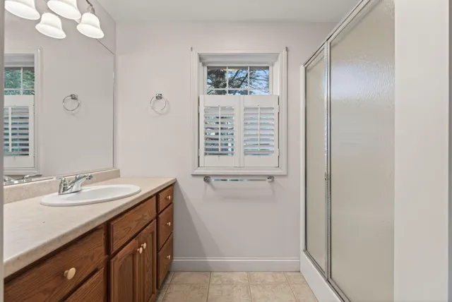 $750,000 | 9 Coralburst Lane, Scarborough, ME 04074