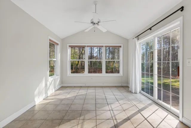 $750,000 | 9 Coralburst Lane, Scarborough, ME 04074