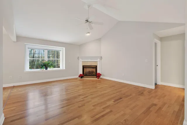 $750,000 | 9 Coralburst Lane, Scarborough, ME 04074