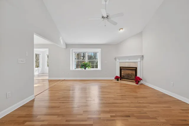 $750,000 | 9 Coralburst Lane, Scarborough, ME 04074