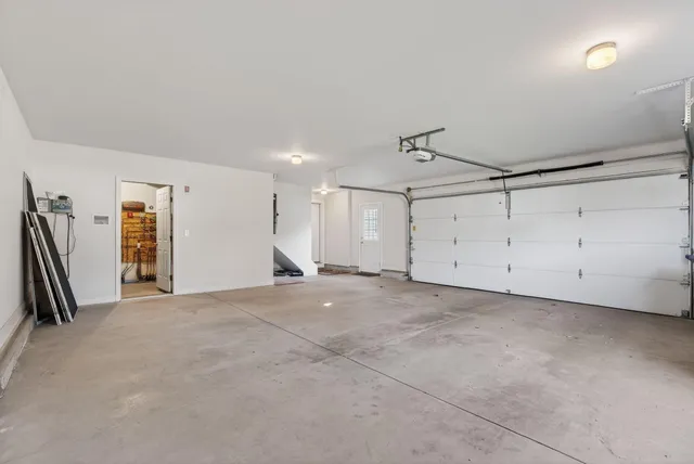 $750,000 | 9 Coralburst Lane, Scarborough, ME 04074