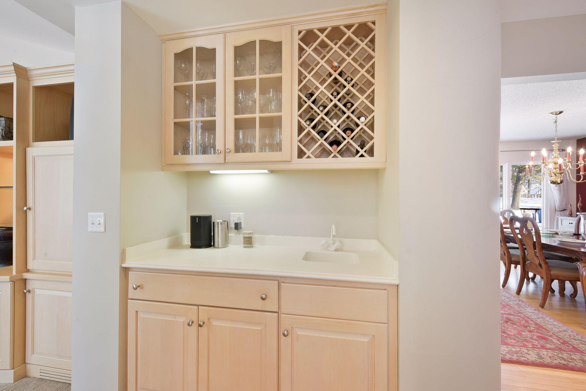 6021 Pine Grove Road Edina, MN 55436 - Photo 11 of 26 Gallery Image 11
