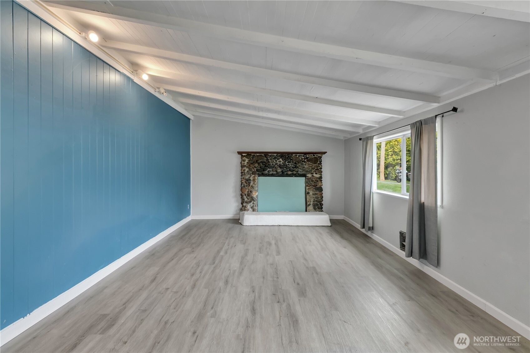 24809 Southeast 235th Street Maple Valley, WA 98038 - Photo 11 of 35