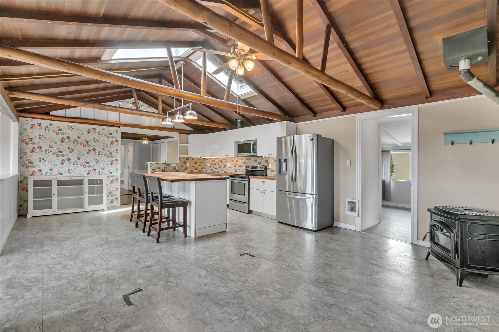 24809 Southeast 235th Street Maple Valley, WA 98038 - Photo 5 of 35