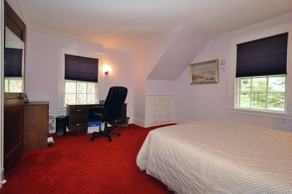 27 Windsor Road Wellesley, MA 02481 - Photo 14 of 19 Gallery Image 14