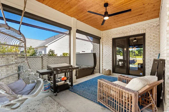 $1,250,000 | 5917 Country Club Drive, Myrtle Beach, SC 29577