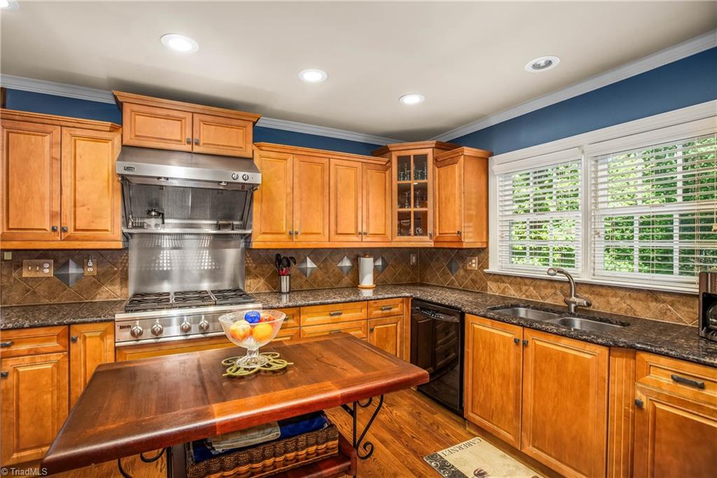 3275 Nottingham Road Winston-Salem, NC 27104 - Photo 11 of 50 Gallery Image 11