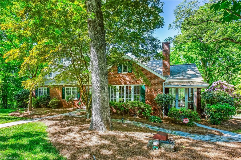 3275 Nottingham Road Winston-Salem, NC 27104 - Photo 5 of 50 Gallery Image 5