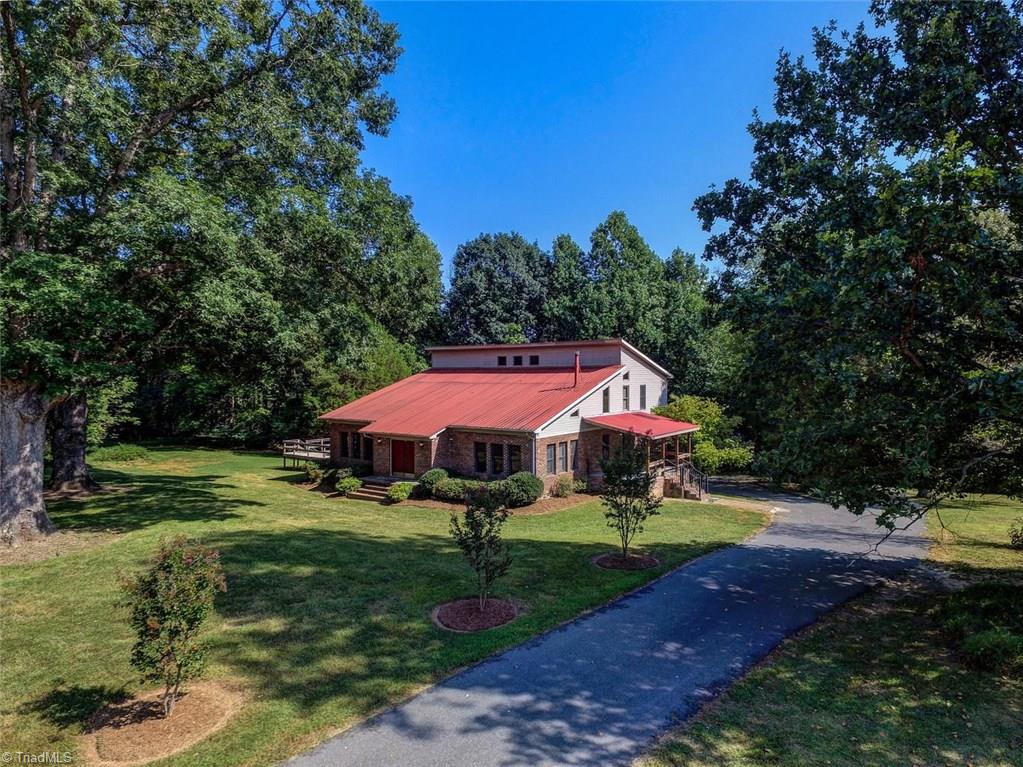 424 Settle Bridge Road Reidsville, NC 27320 - Photo 1 of 30