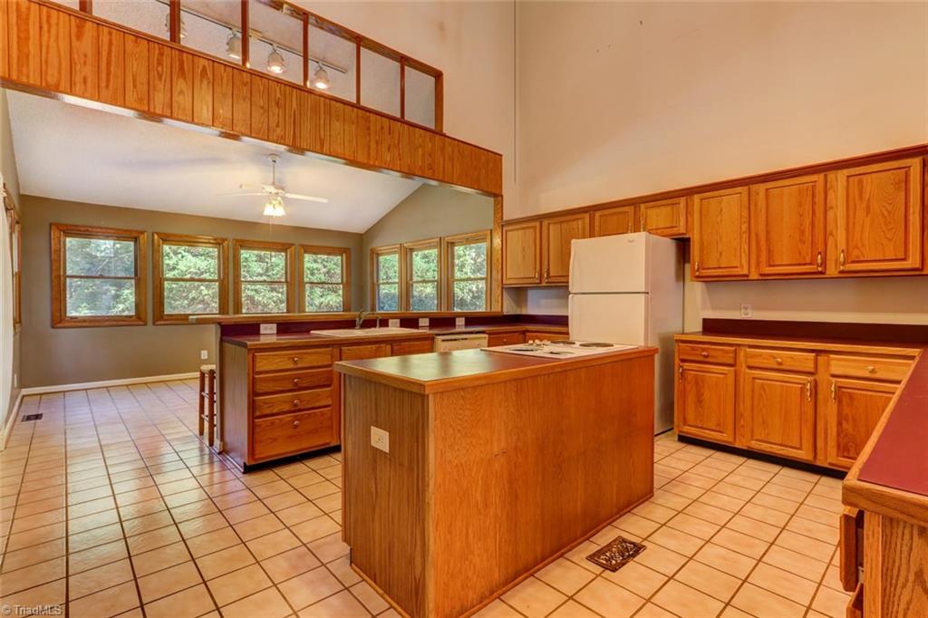 424 Settle Bridge Road Reidsville, NC 27320 - Photo 13 of 30