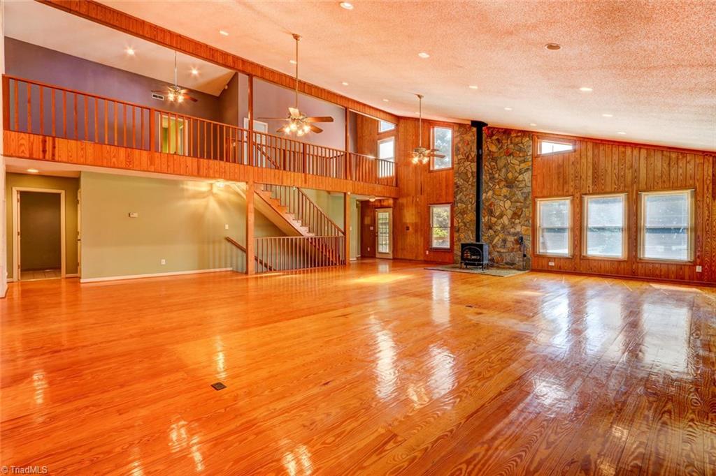 424 Settle Bridge Road Reidsville, NC 27320 - Photo 10 of 30