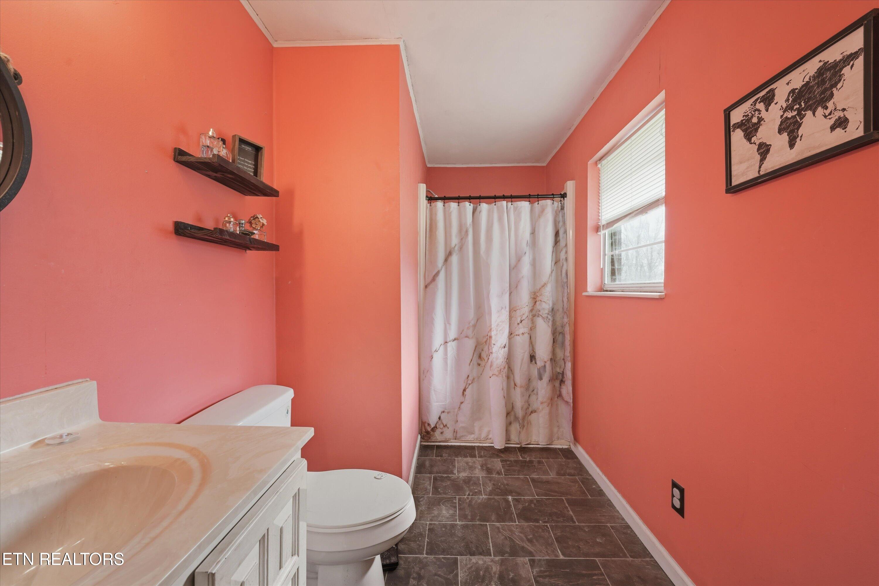 194 Meadowview Lane Decatur, TN 37322 - Photo 24 of 31 24-194 Meadowview Ln 20