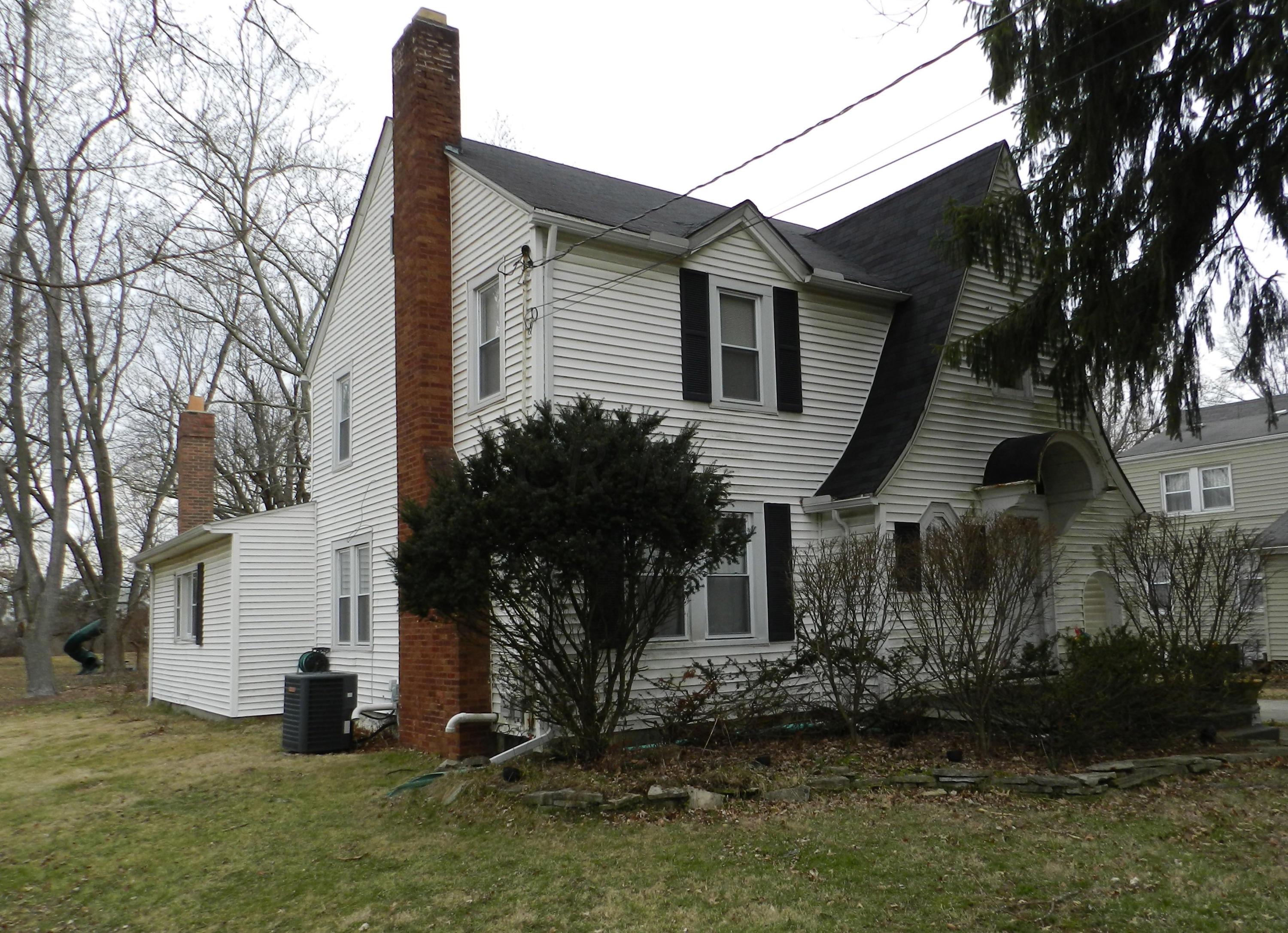 3043 Courtright Road Columbus, OH 43232 - Photo 1 of 19 Gallery Image 1