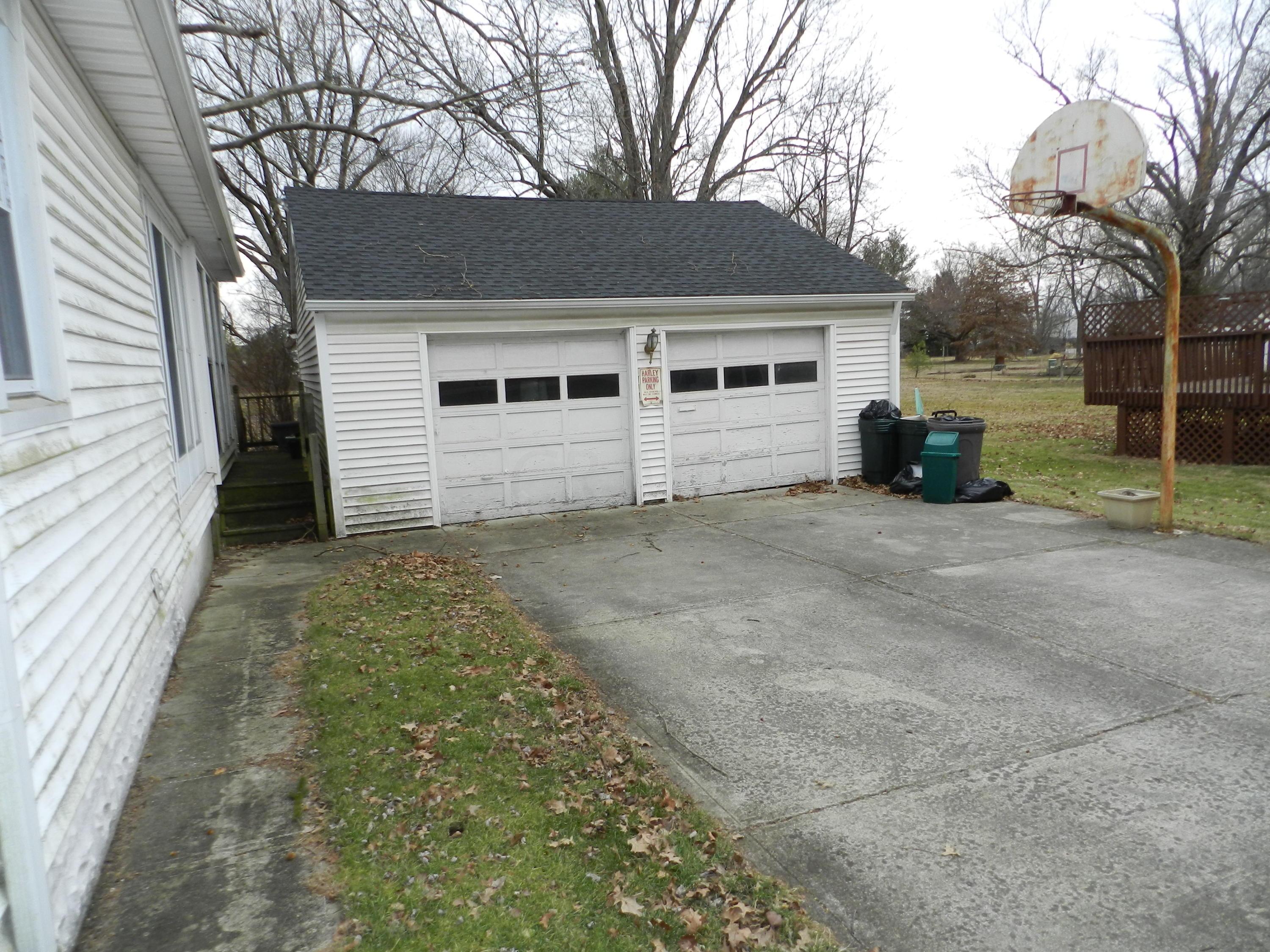 3043 Courtright Road Columbus, OH 43232 - Photo 17 of 19 Gallery Image 17