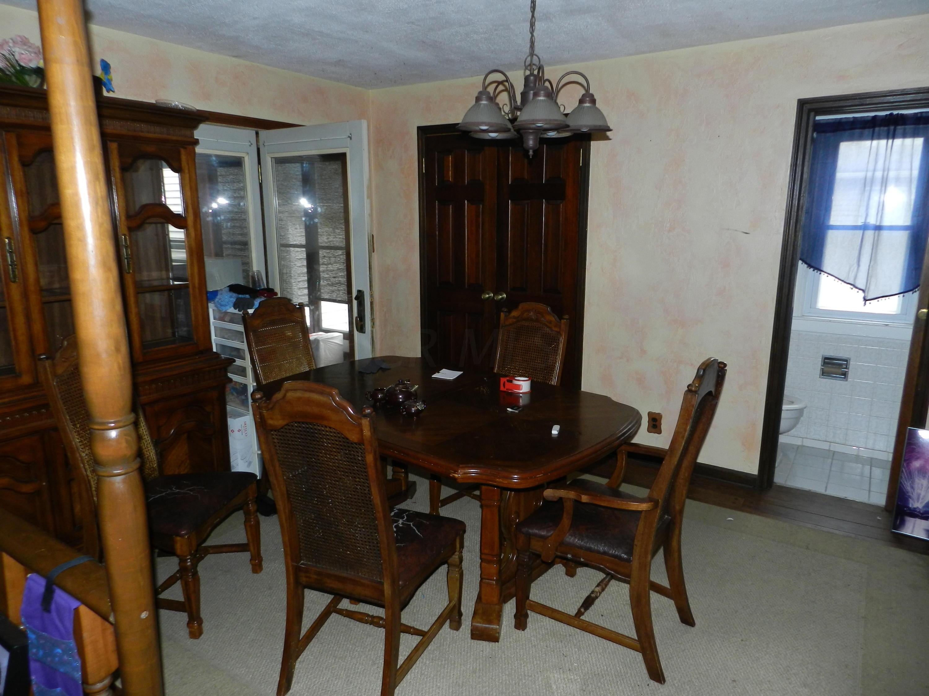3043 Courtright Road Columbus, OH 43232 - Photo 6 of 19 Gallery Image 6