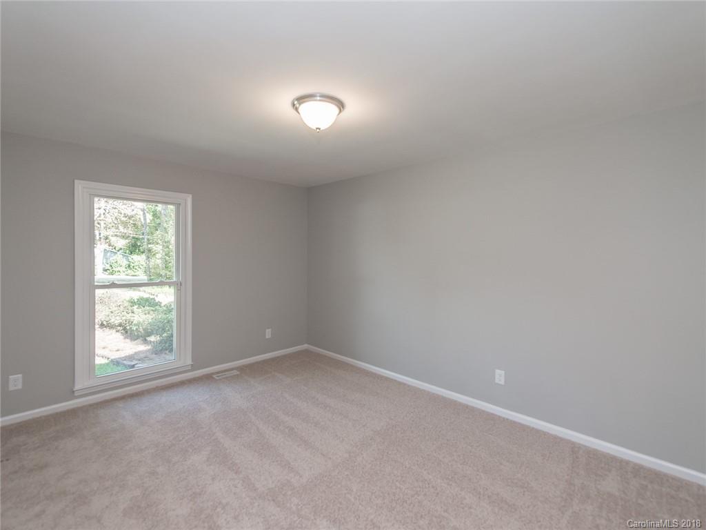 2572 Lake Shore Road South Denver, NC 28037 - Photo 22 of 31 Gallery Image 22
