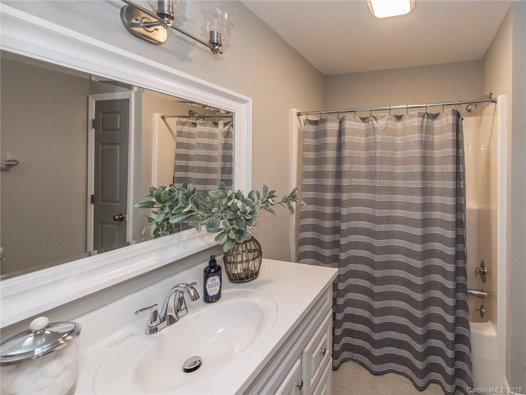 2572 Lake Shore Road South Denver, NC 28037 - Photo 23 of 31 Gallery Image 23