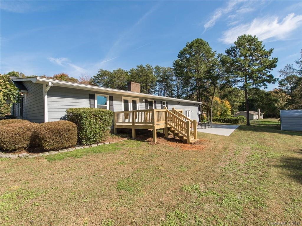 2572 Lake Shore Road South Denver, NC 28037 - Photo 26 of 31 Gallery Image 26