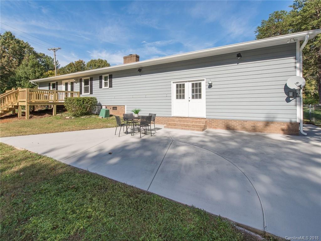 2572 Lake Shore Road South Denver, NC 28037 - Photo 27 of 31 Gallery Image 27