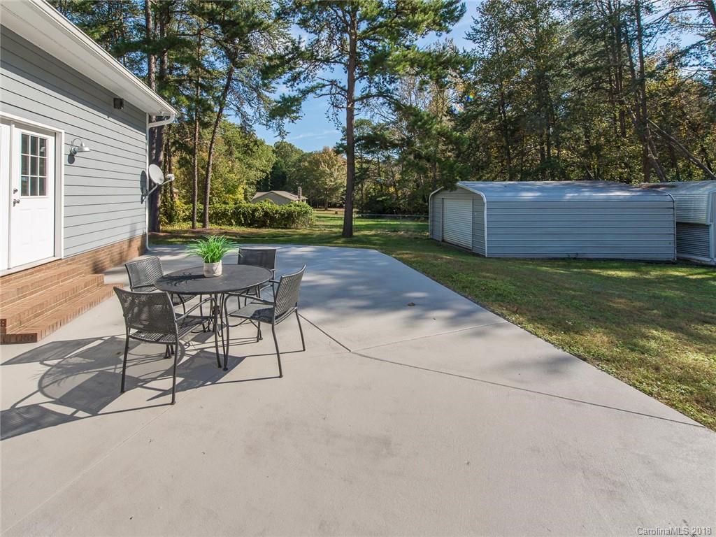 2572 Lake Shore Road South Denver, NC 28037 - Photo 28 of 31 Gallery Image 28