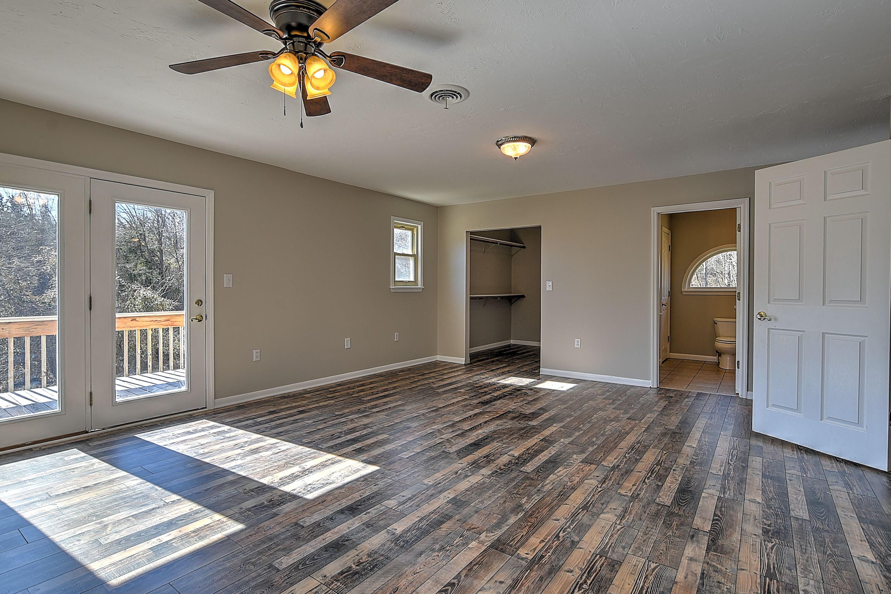 2235 West Pines Road Afton, TN 37616 - Photo 13 of 47 2235 W Pines Rd-13