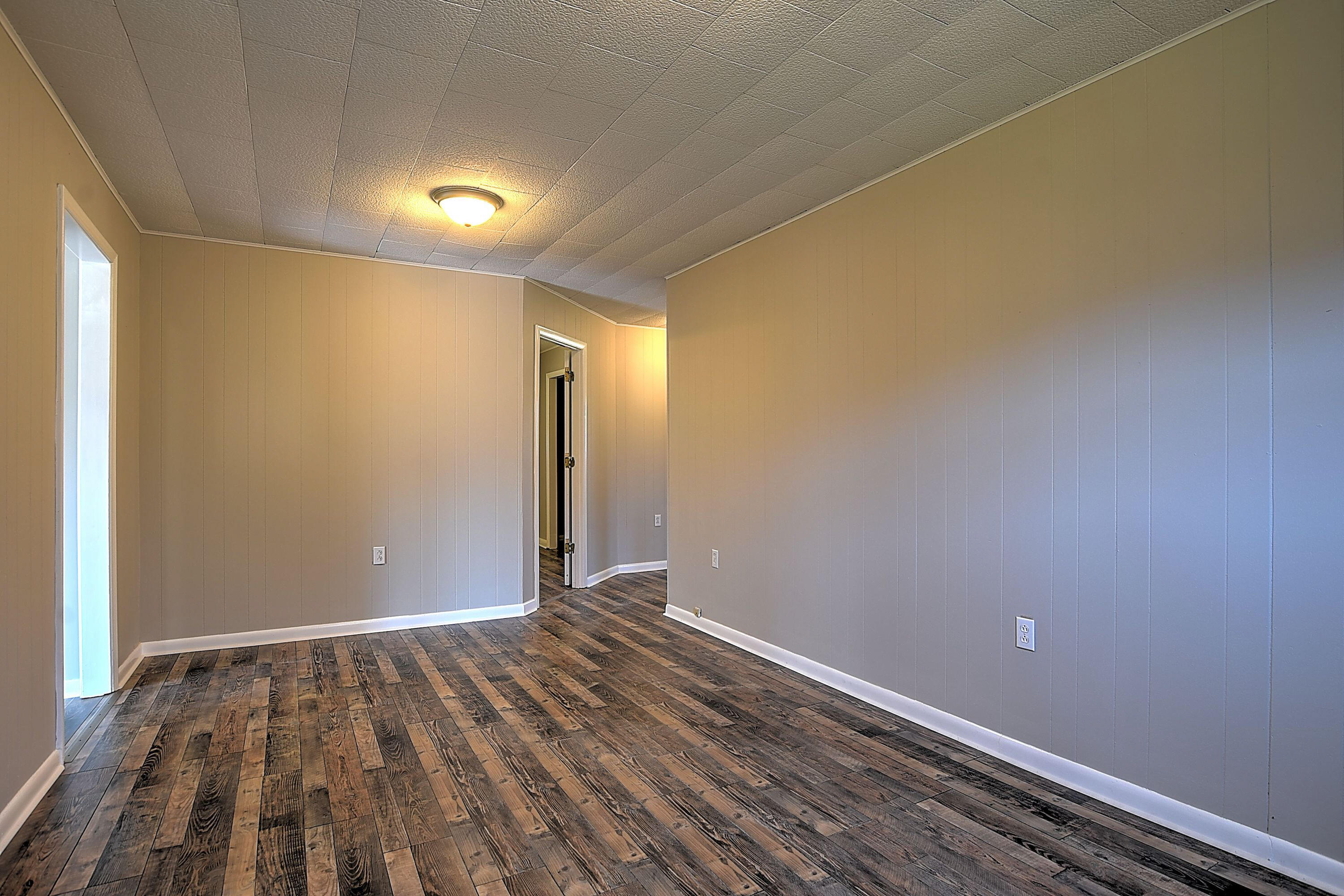 2235 West Pines Road Afton, TN 37616 - Photo 19 of 47 2235 W Pines Rd-19
