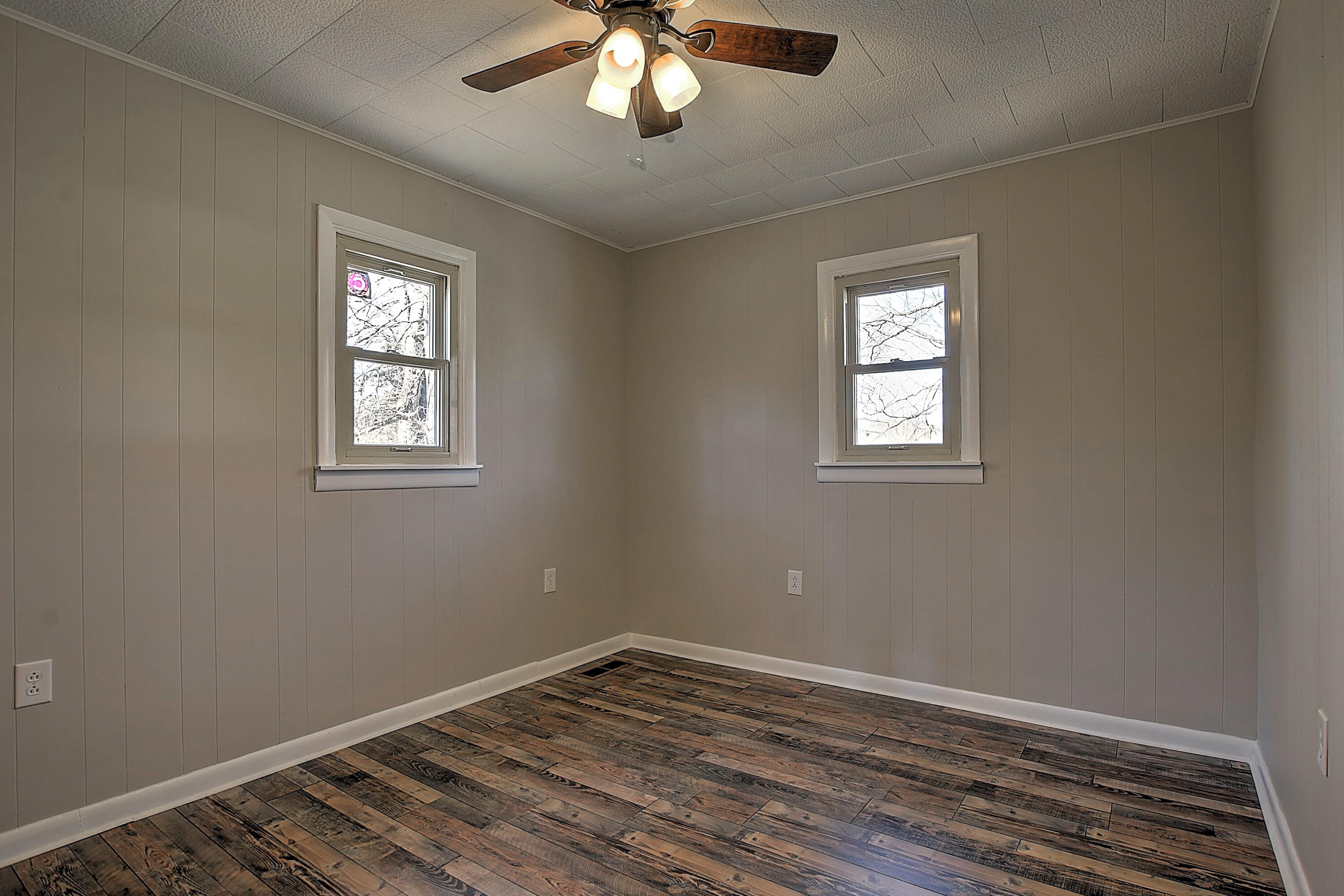 2235 West Pines Road Afton, TN 37616 - Photo 26 of 47 2235 W Pines Rd-26