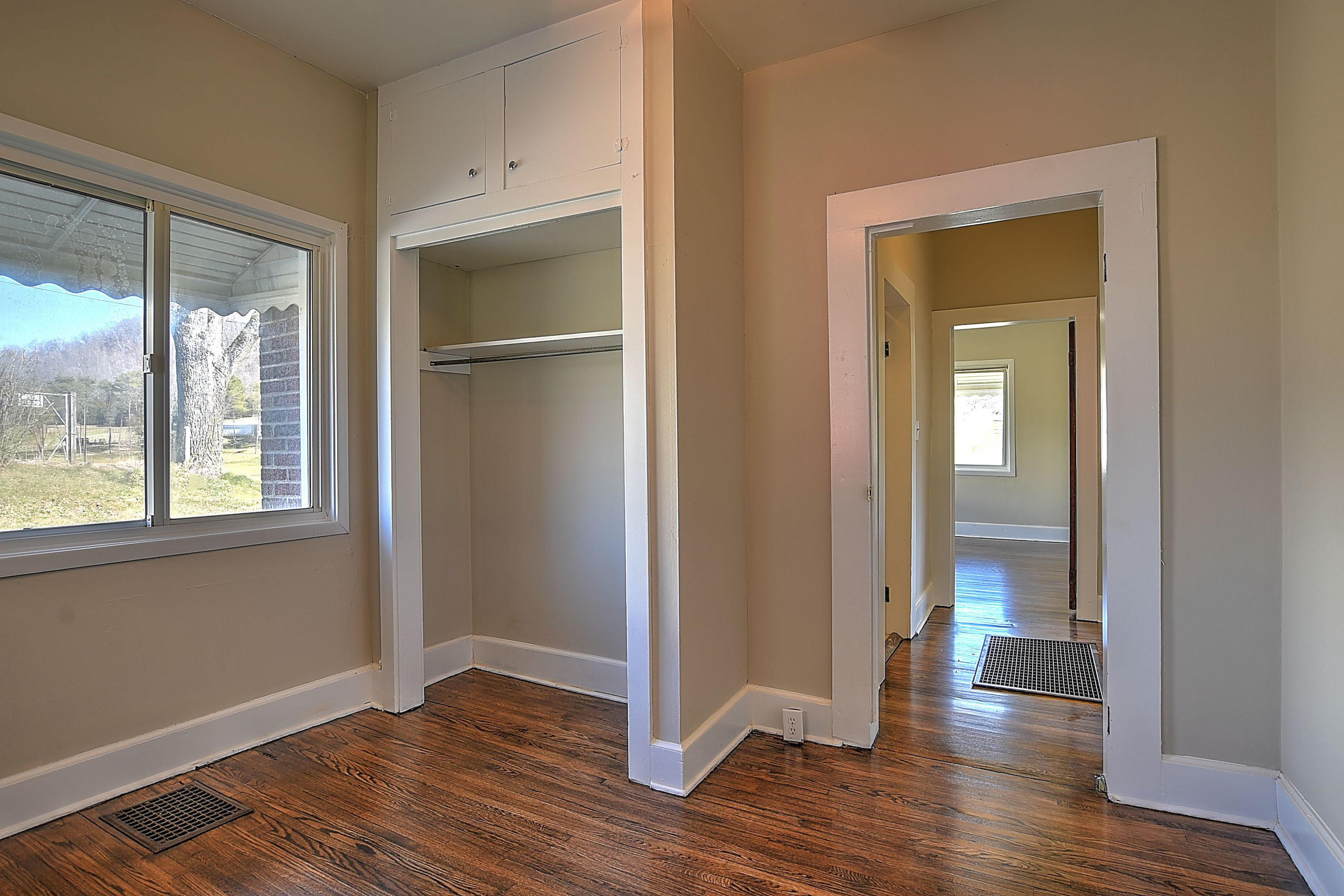 2235 West Pines Road Afton, TN 37616 - Photo 43 of 47 2235 W Pines Rd-43