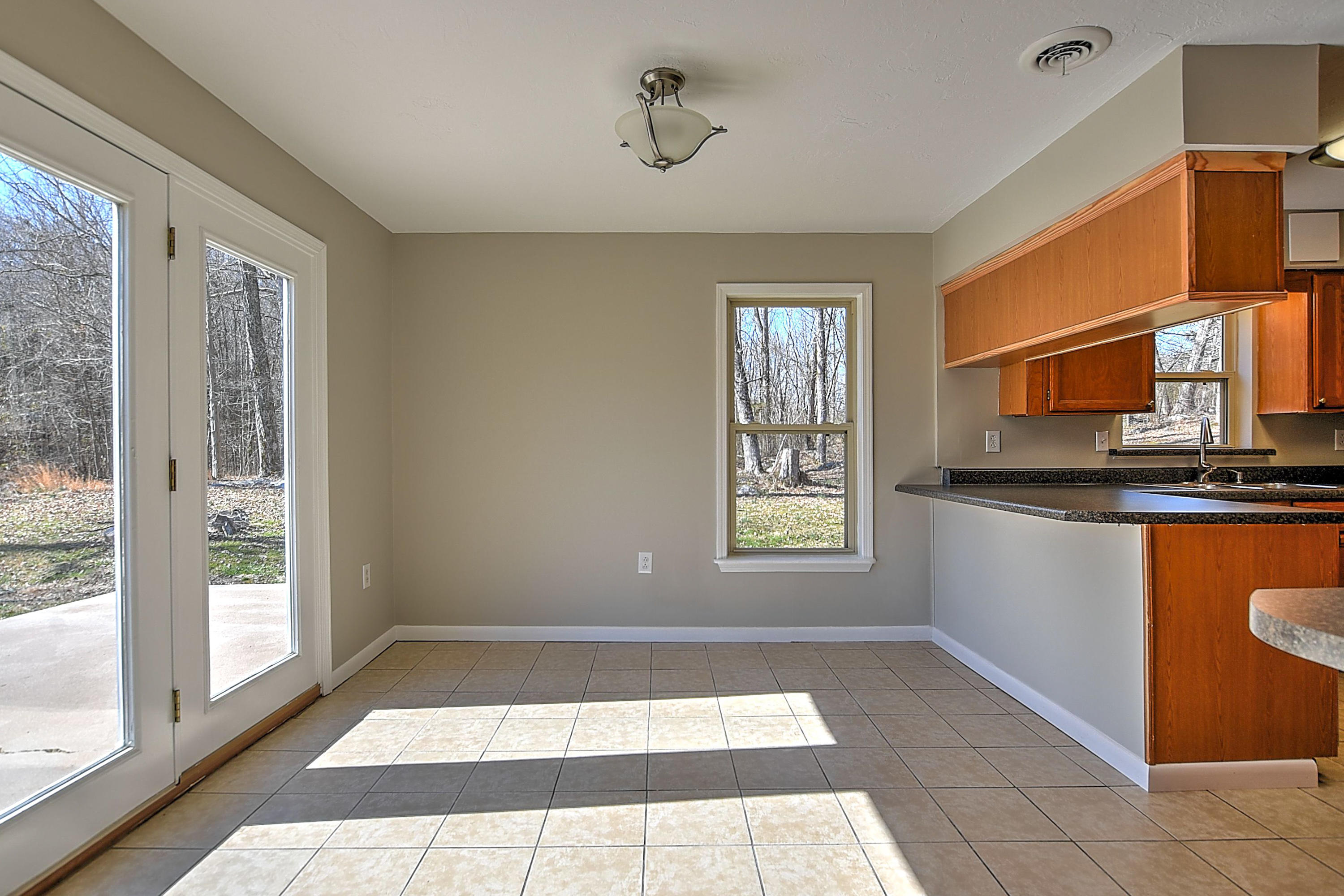 2235 West Pines Road Afton, TN 37616 - Photo 7 of 47 2235 W Pines Rd-7