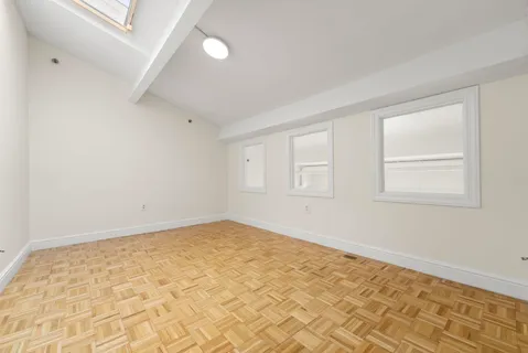 $775,000 | 300 Communipaw Avenue, Unit 234, Jersey City, NJ 07304
