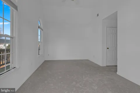 an empty room with an entryway