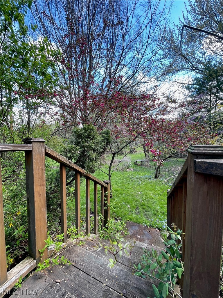 4389 Lander Road Chagrin Falls, OH 44022 - Photo 27 of 30 Gallery Image 27