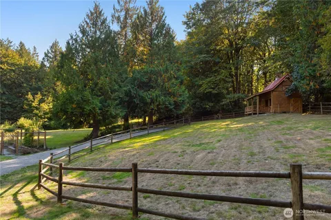 $5,950,000 | 20530 Southeast 19th Street, Sammamish, WA 98075