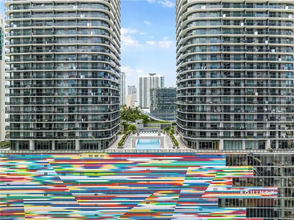 $7,500 | 45 Southwest 9th Street, Unit 2303, Miami, FL 33130