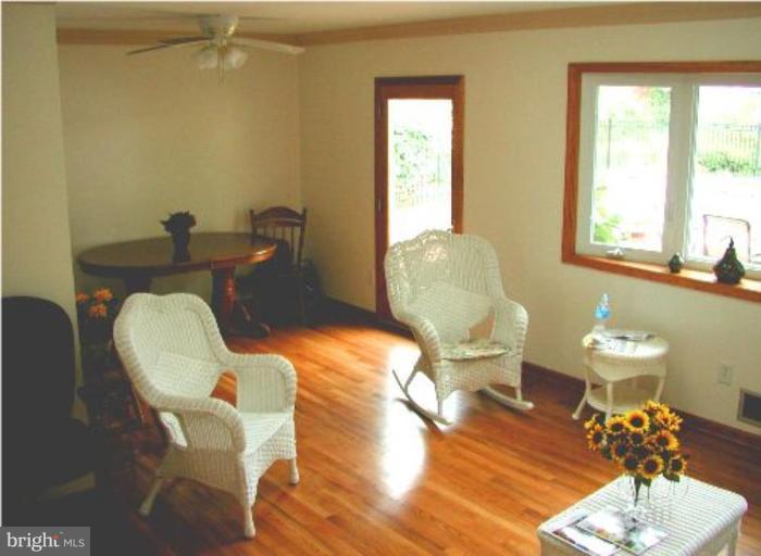 7416 Miller Fall Road Derwood, MD 20855 - Photo 11 of 21 new floors