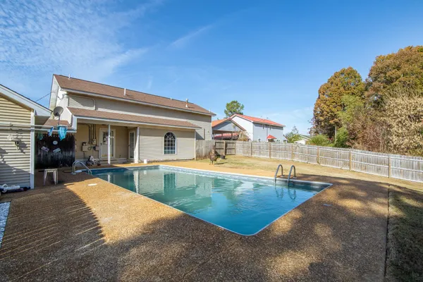 $299,900 | 345 Dancer Road, Selmer, TN 38375