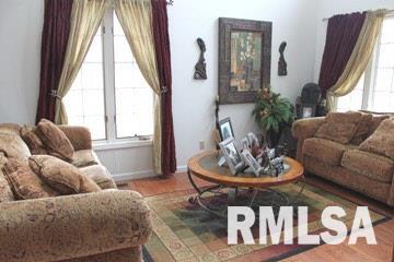 18054 Monroe Road Johnston City, IL 62951 - Photo 12 of 39 Gallery Image 12