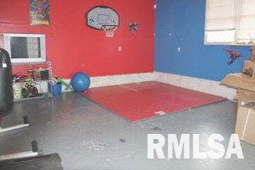 18054 Monroe Road Johnston City, IL 62951 - Photo 29 of 39 Gallery Image 29