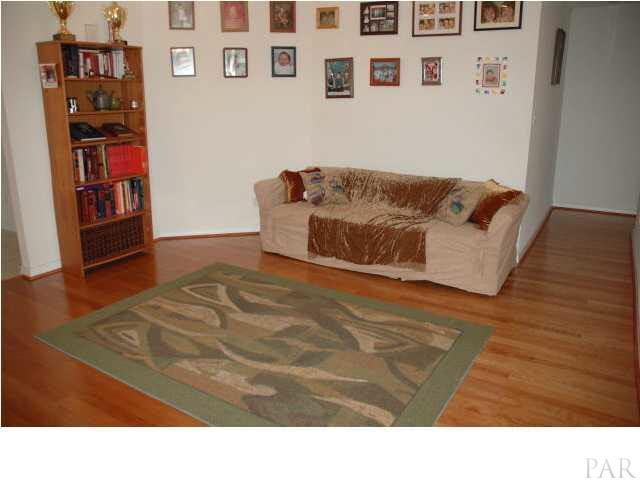 123 Gunwale Road Pensacola, FL 32507 - Photo 5 of 8 Dining Room/Sitting Room