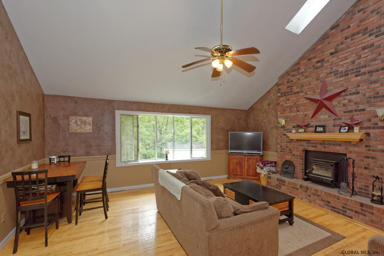 226 Boght Road Colonie, NY 12189 - Photo 19 of 42 Photo 19
