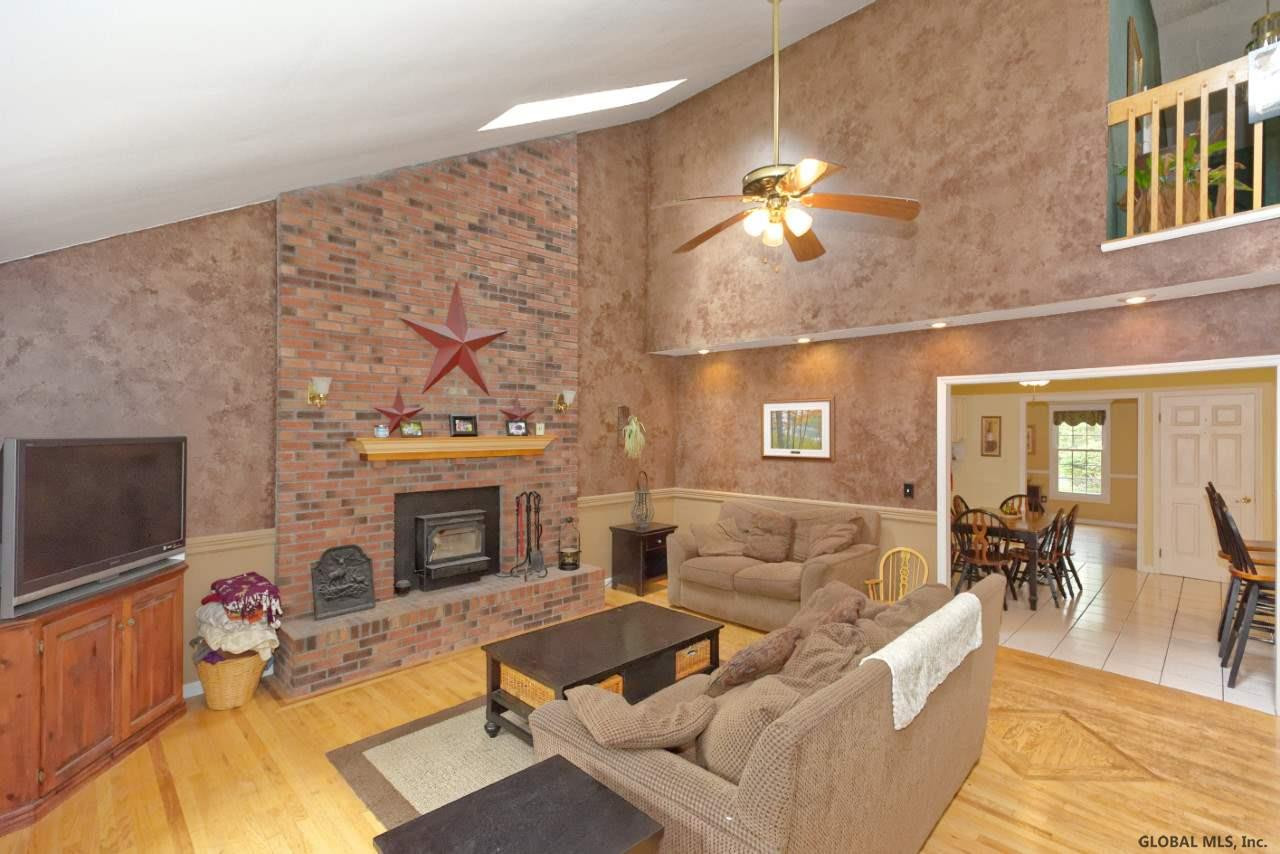 226 Boght Road Colonie, NY 12189 - Photo 20 of 42 Photo 20